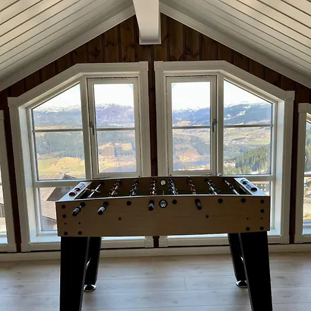 Jacuzzi & Sauna Hilltop With River Views Chalet