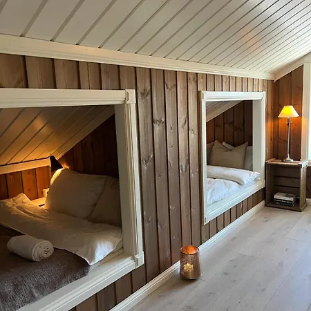 Jacuzzi & Sauna Hilltop With River Views Chalet Voss