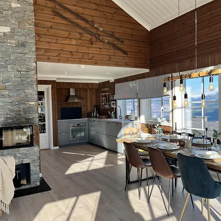 Jacuzzi & Sauna Hilltop With River Views Voss